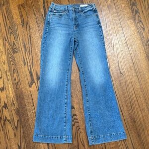 B29 GAP Women 28/6L Denim Flare Jeans in Classic Faded Blue Streetwear Casual